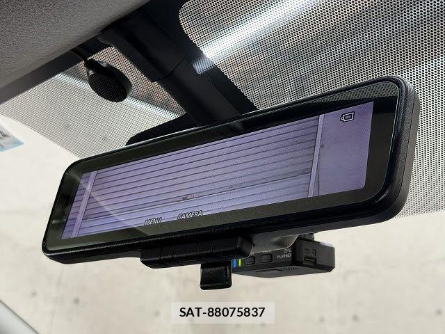 Nissan NOTE 2016-12 7393352-10