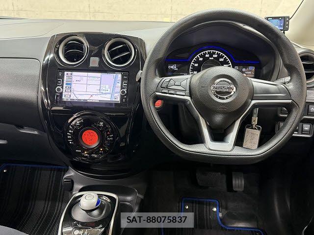 Nissan NOTE 2016-12 7393352-1