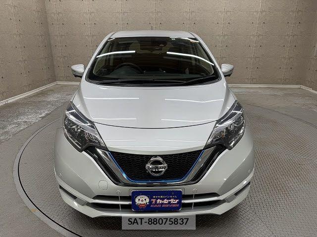 Nissan NOTE 2016-12 7393352-4