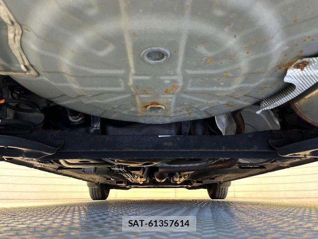 Nissan NOTE 2014-02 7456507-18