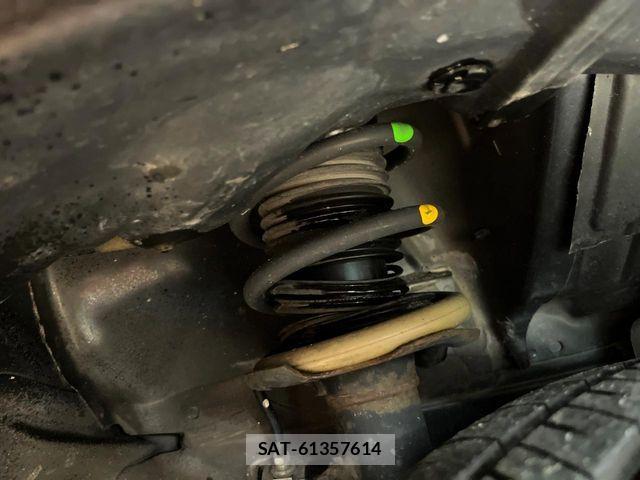 Nissan NOTE 2014-02 7456507-19