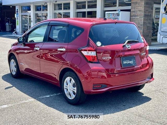 Nissan NOTE 2018-02 7456477-10
