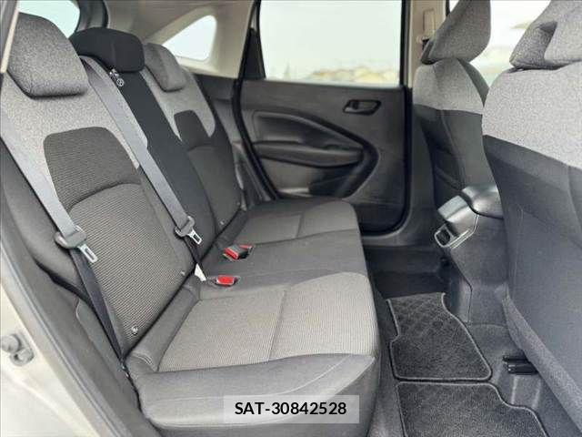 Nissan NOTE 2022-06 7456457-18