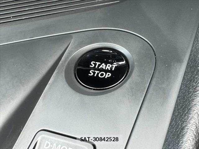 Nissan NOTE 2022-06 7456457-23