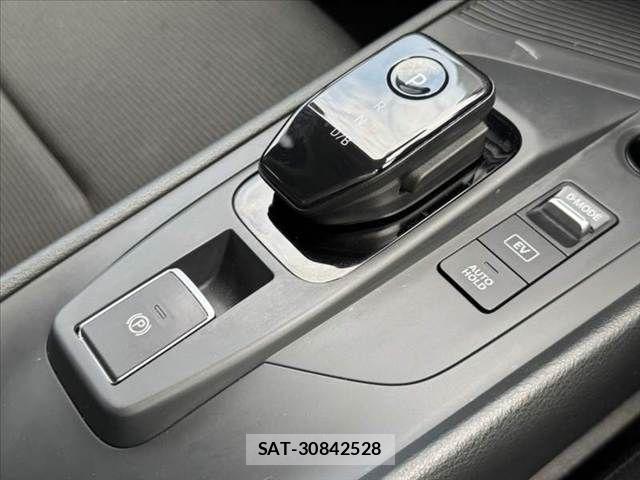 Nissan NOTE 2022-06 7456457-5