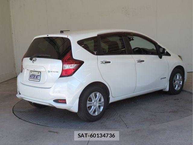 Nissan NOTE 2018-05 7456488-1