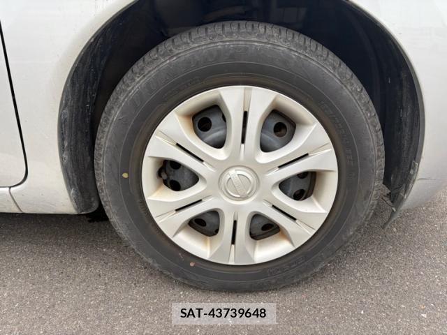 Nissan NOTE 2015-11 7456512-7