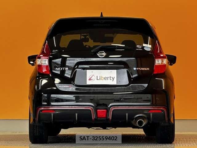 Nissan NOTE 2018-06 7456451-9