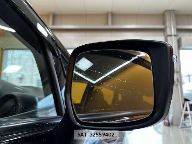 Nissan NOTE 2018-06 7456451-16
