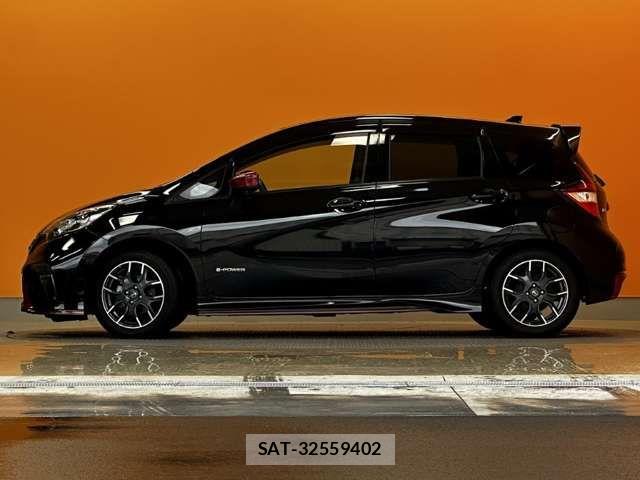 Nissan NOTE 2018-06 7456451-7