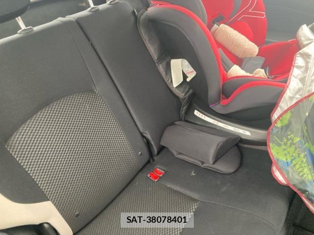 Nissan NOTE 2016-12 7456501-9