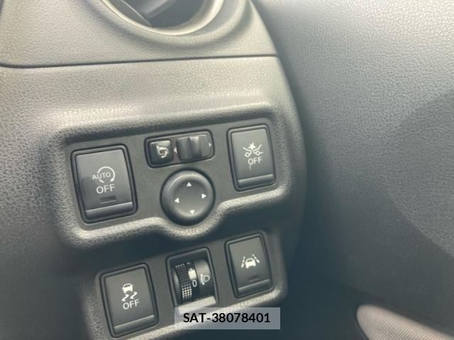 Nissan NOTE 2016-12 7456501-17