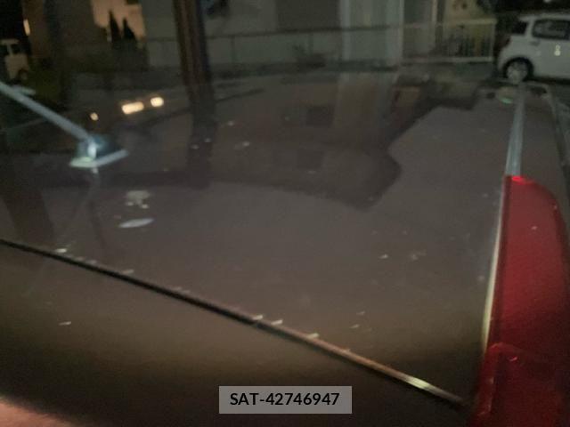 Nissan NOTE 2010-02 7456510-10