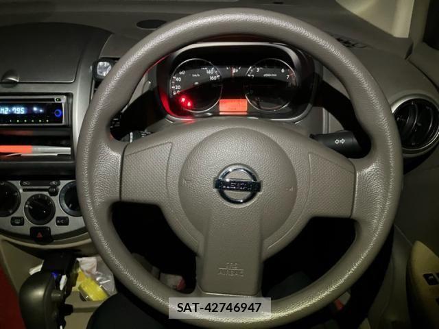 Nissan NOTE 2010-02 7456510-16