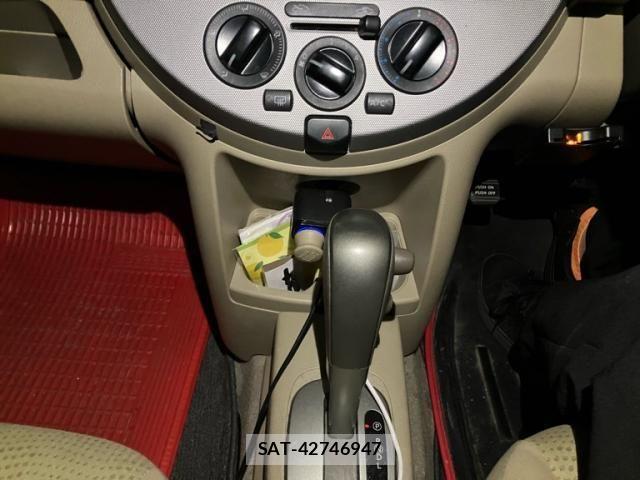 Nissan NOTE 2010-02 7456510-19