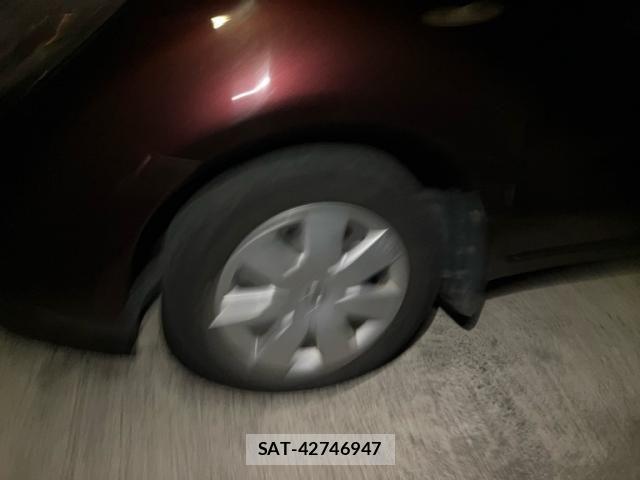 Nissan NOTE 2010-02 7456510-6