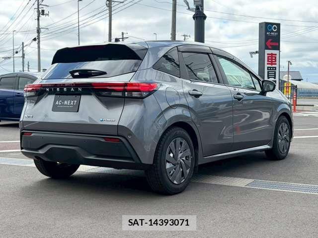 Nissan NOTE 2022-03 7456449-18