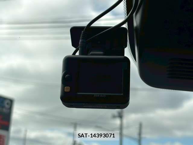Nissan NOTE 2022-03 7456449-3