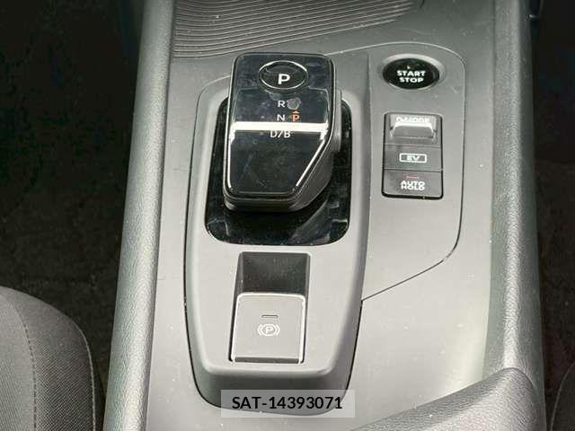Nissan NOTE 2022-03 7456449-7