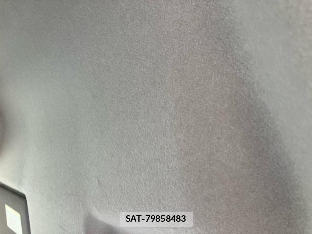 Nissan NOTE 2014-02 7456514-15