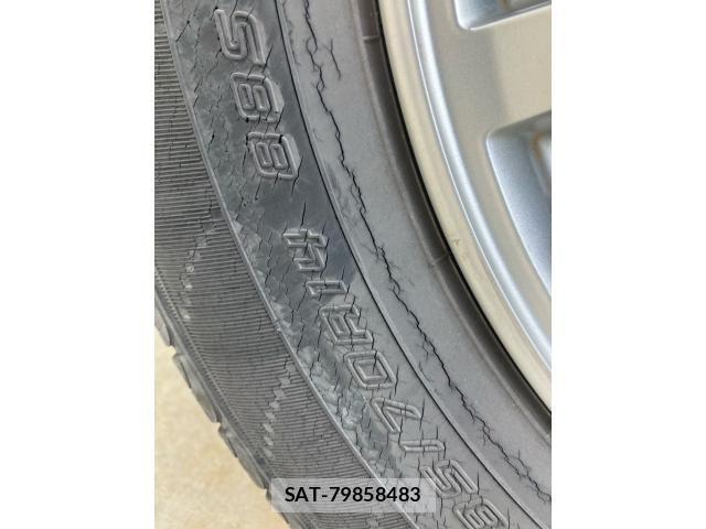 Nissan NOTE 2014-02 7456514-6