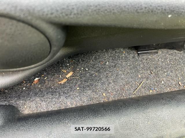 Nissan NOTE 2017-09 7456500-26