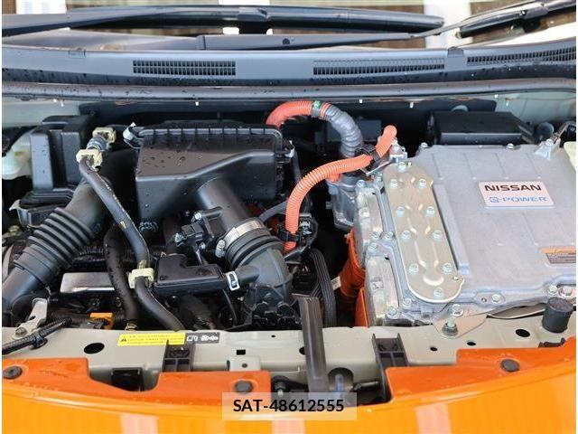 Nissan NOTE 2017-06 7456480-19