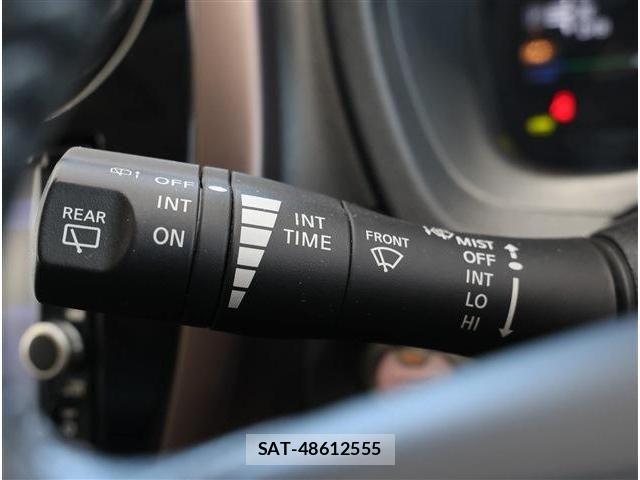 Nissan NOTE 2017-06 7456480-28