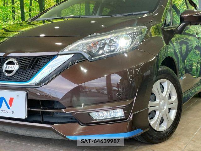 Nissan NOTE 2017-01 7456471-11