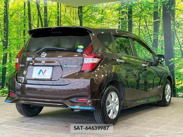 Nissan NOTE 2017-01 7456471-16