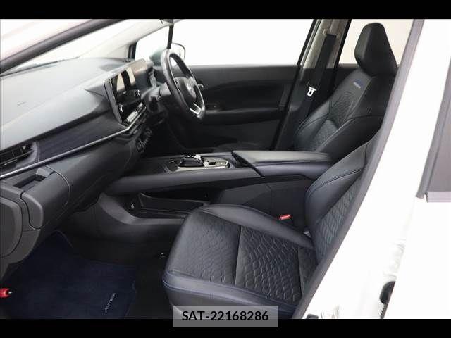 Nissan NOTE 2022-06 7456438-11