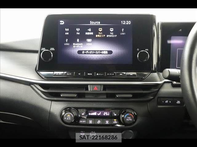 Nissan NOTE 2022-06 7456438-1