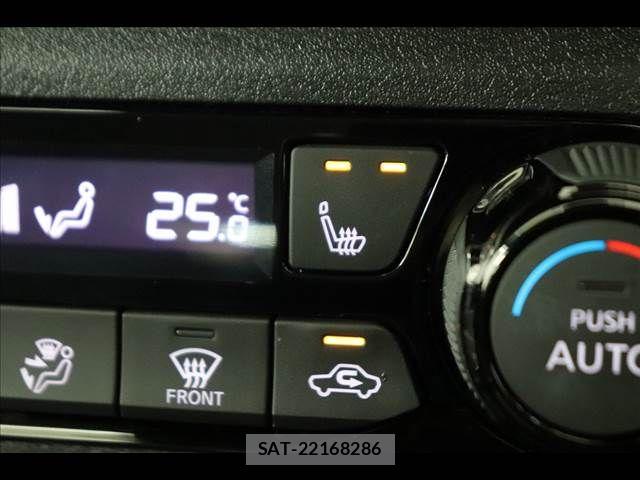 Nissan NOTE 2022-06 7456438-3