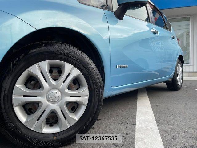 Nissan NOTE 2017-05 7456473-13