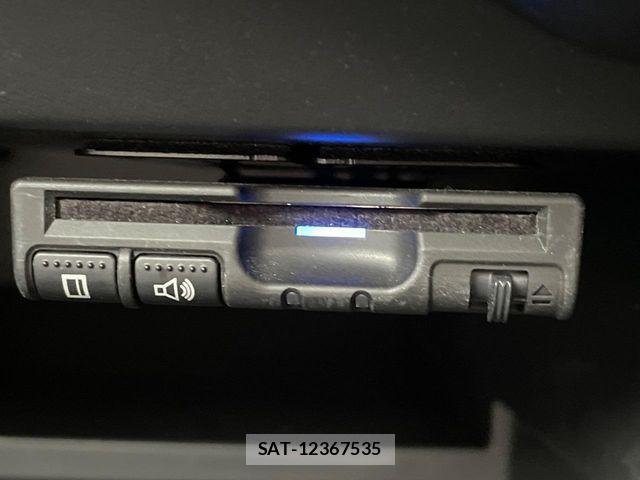Nissan NOTE 2017-05 7456473-8