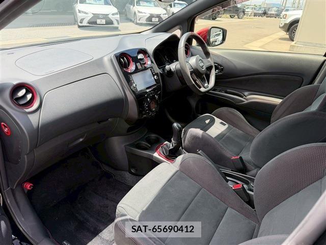 Nissan NOTE 2018-03 7456443-11