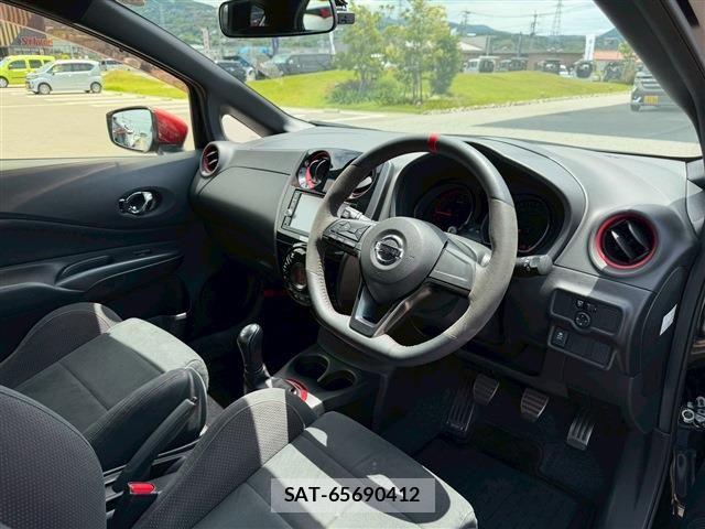 Nissan NOTE 2018-03 7456443-12
