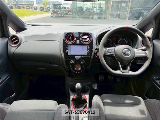 Nissan NOTE 2018-03 7456443-13