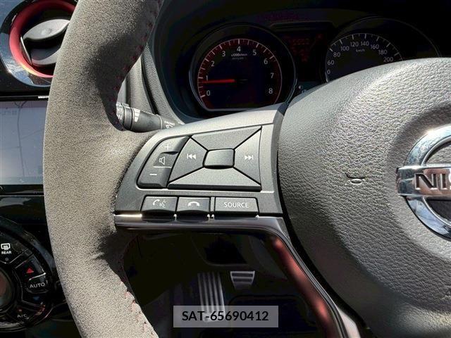 Nissan NOTE 2018-03 7456443-21