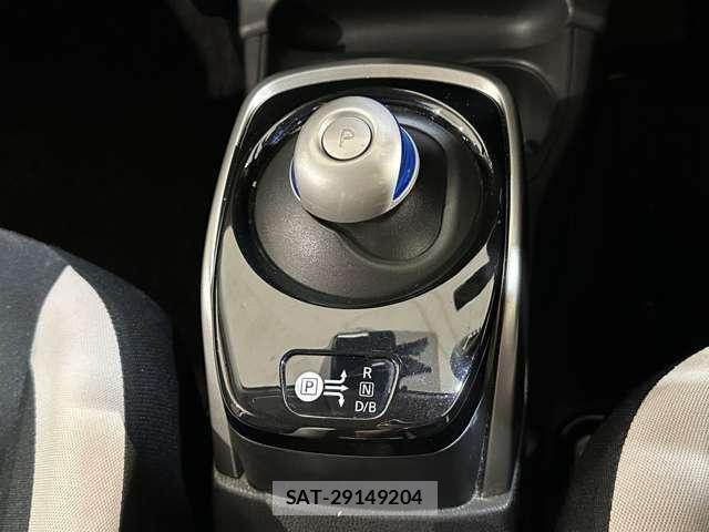 Nissan NOTE 2019-06 7456470-22