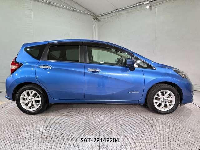 Nissan NOTE 2019-06 7456470-3