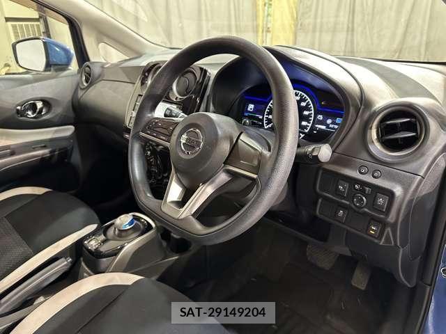 Nissan NOTE 2019-06 7456470-8