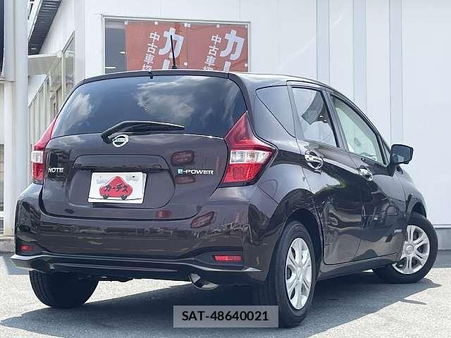 Nissan NOTE 2017-06 7456492-2