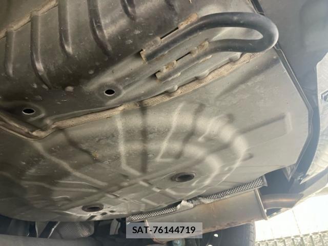 Nissan NOTE 2017-02 7456503-13