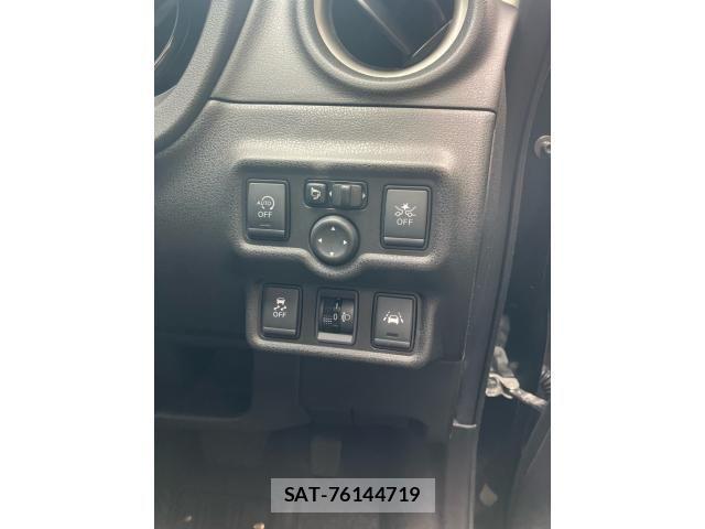 Nissan NOTE 2017-02 7456503-15