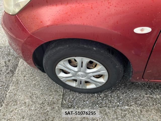 Nissan NOTE 2013-06 7456519-2