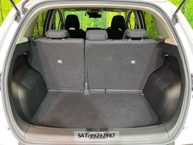Nissan NOTE 2023-10 7456437-10