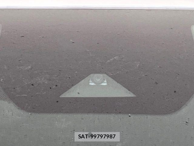 Nissan NOTE 2023-10 7456437-5