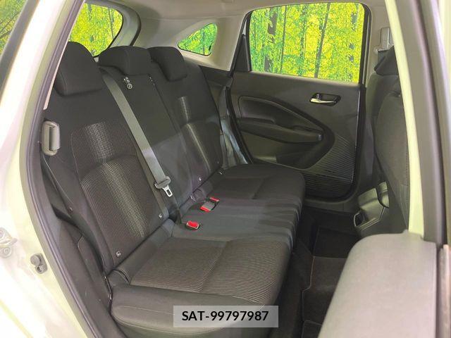 Nissan NOTE 2023-10 7456437-8