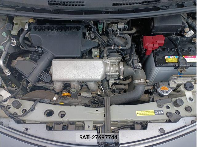Nissan NOTE 2015-11 7456484-14
